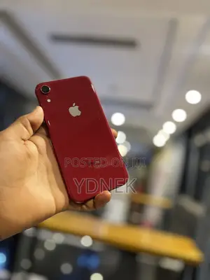 Apple iPhone XR 64 GB Red