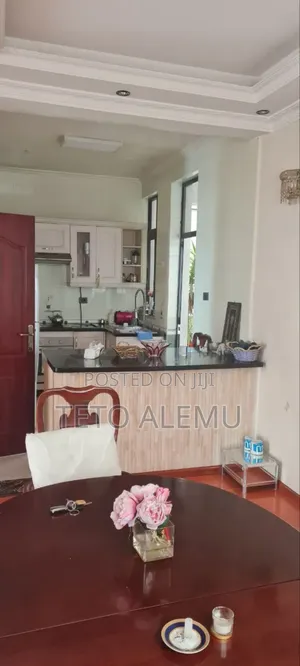 7bdrm House in የሚሸጥ ቤት አያት አምባሳደር, Yeka for sale