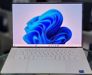 Photo - New Laptop Dell XPS 15 16GB Intel Core I7 SSD 1T