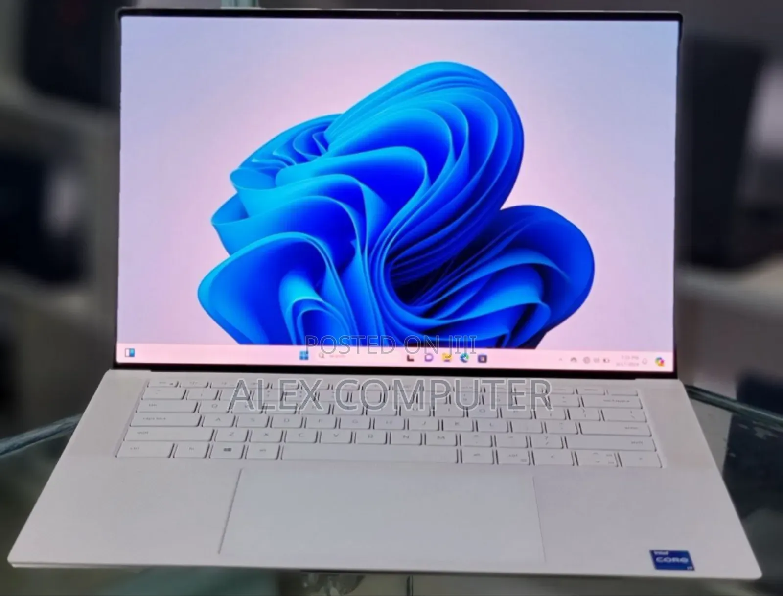 New Laptop Dell XPS 15 16GB Intel Core I7 SSD 1T