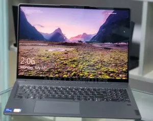 Photo - New Laptop Lenovo Flex 5 16GB Intel Core I7 SSD 512GB