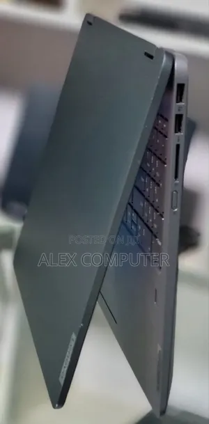 New Laptop Lenovo Flex 5 16GB Intel Core I7 SSD 512GB