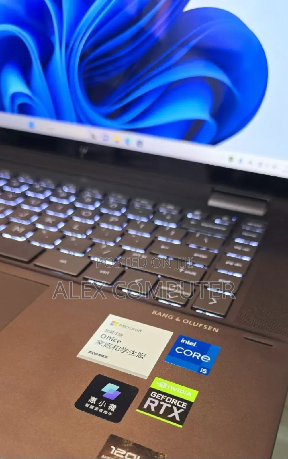 New Laptop HP Envy X360 16GB Intel Core I5 SSD 512GB