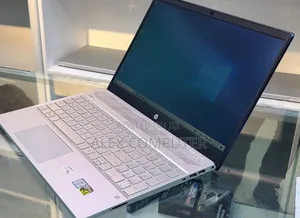 New Laptop HP Pavilion 15 8GB Intel Core I5 SSD 512GB