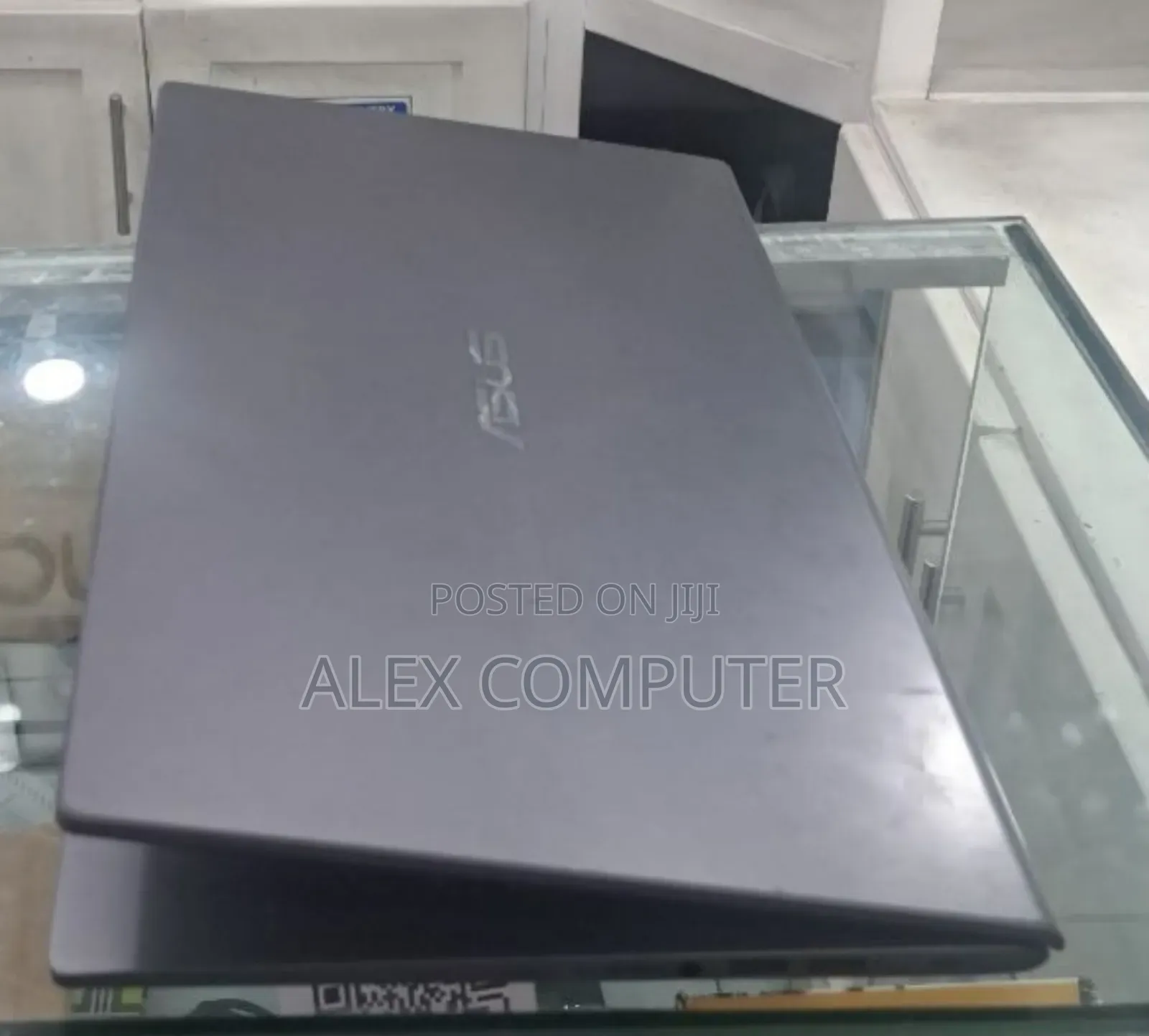 New Laptop Asus A42DE 8GB Intel Core I3 SSD 256GB