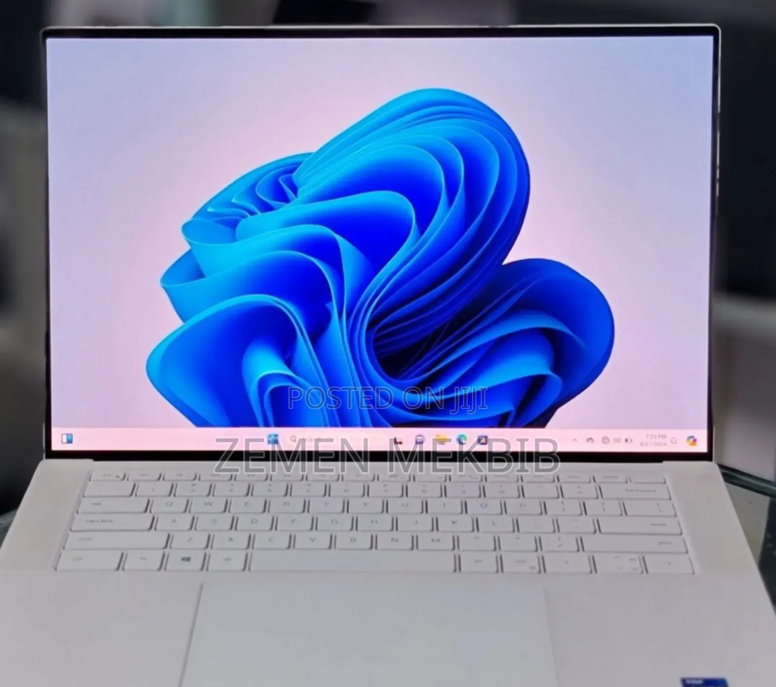 New Laptop Dell XPS 15 16GB Intel Core I7 SSD 1T