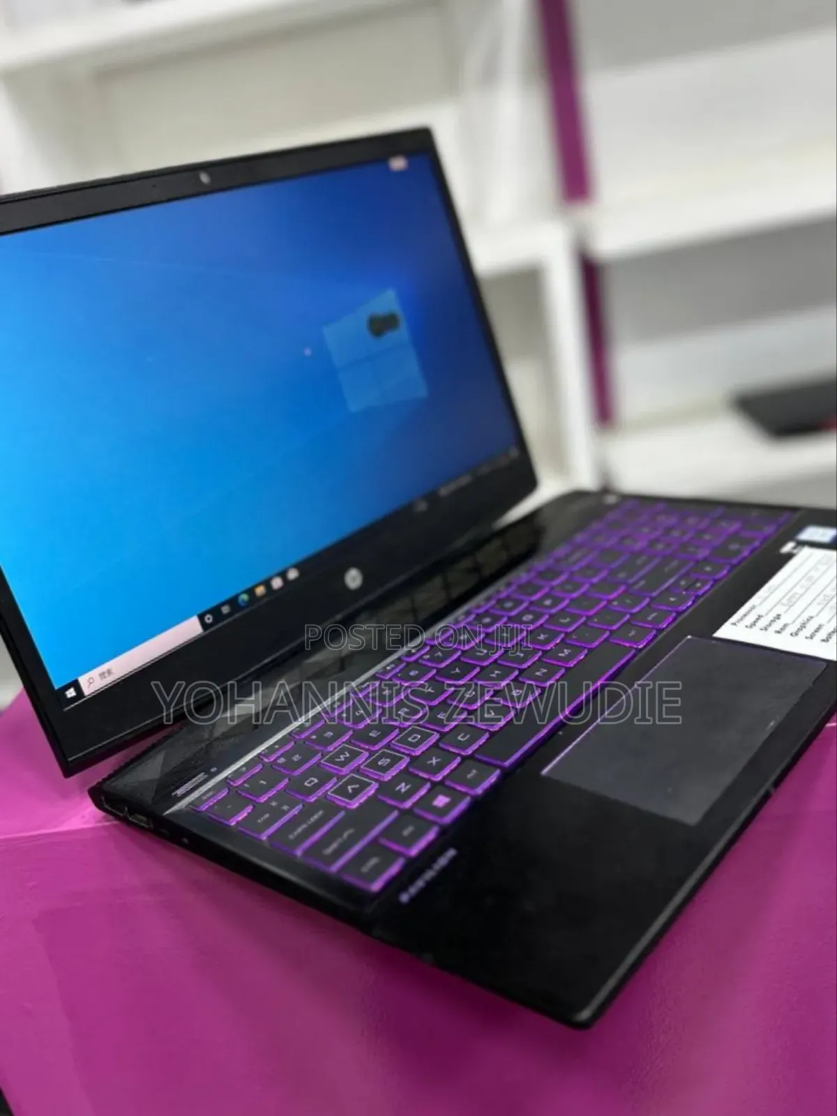 New Laptop HP Pavilion 15 8GB Intel Core I5 HDD+SSD 1T