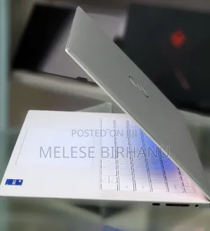 New Laptop Dell XPS 15 16GB Intel Core I7 SSD 1T