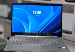 New Laptop HP Stream Notebook 8GB Intel Core I3 SSD 512GB