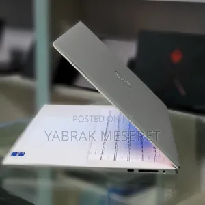 New Laptop Dell 18GB Intel Core I7 SSD 1T