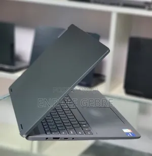 New Laptop Lenovo Flex 5 16GB Intel Core I7 SSD 512GB