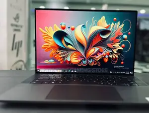 New Laptop Dell Precision 5540 32GB Intel Core I7 SSD 512GB