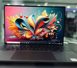 New Laptop Dell Precision 5540 32GB Intel Core I7 SSD 512GB