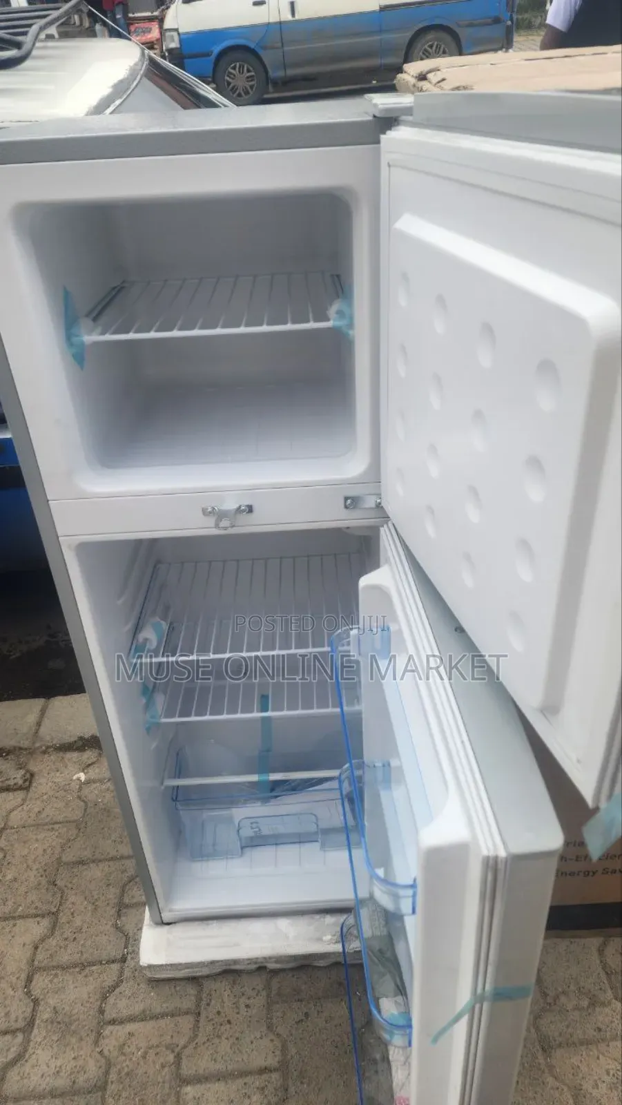 World 205 Refrigerator