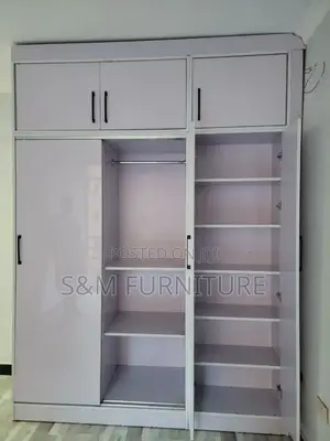 Laminated Wardrobes With Uv Doors Priced Per Square Meter