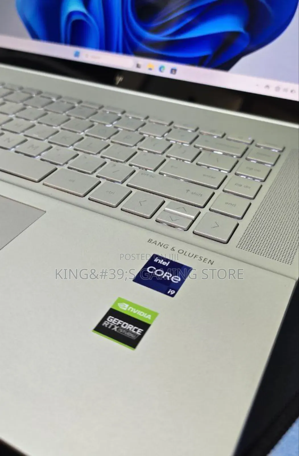 New Laptop HP Envy 15 16GB Intel Core I9 SSD 512GB