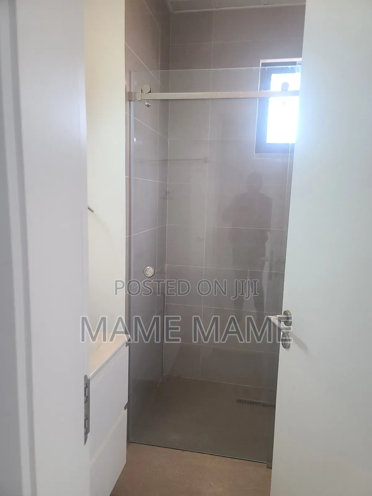 3bdrm Apartment in Addis Abeba, Bole for rent