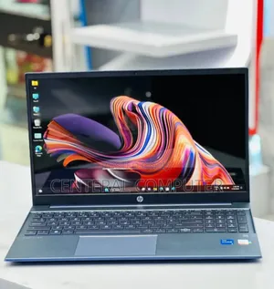 New Laptop HP Pavilion 13z 8GB Intel Core I5 SSD 512GB