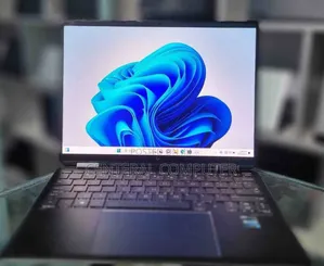 Photo - New Laptop HP Spectre 14 16GB Intel Core I7 SSD 512GB