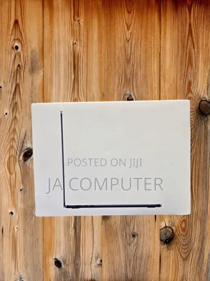 New Laptop Apple MacBook Pro 2023 M3 14-Inch 8GB Apple M2 SSD 512GB