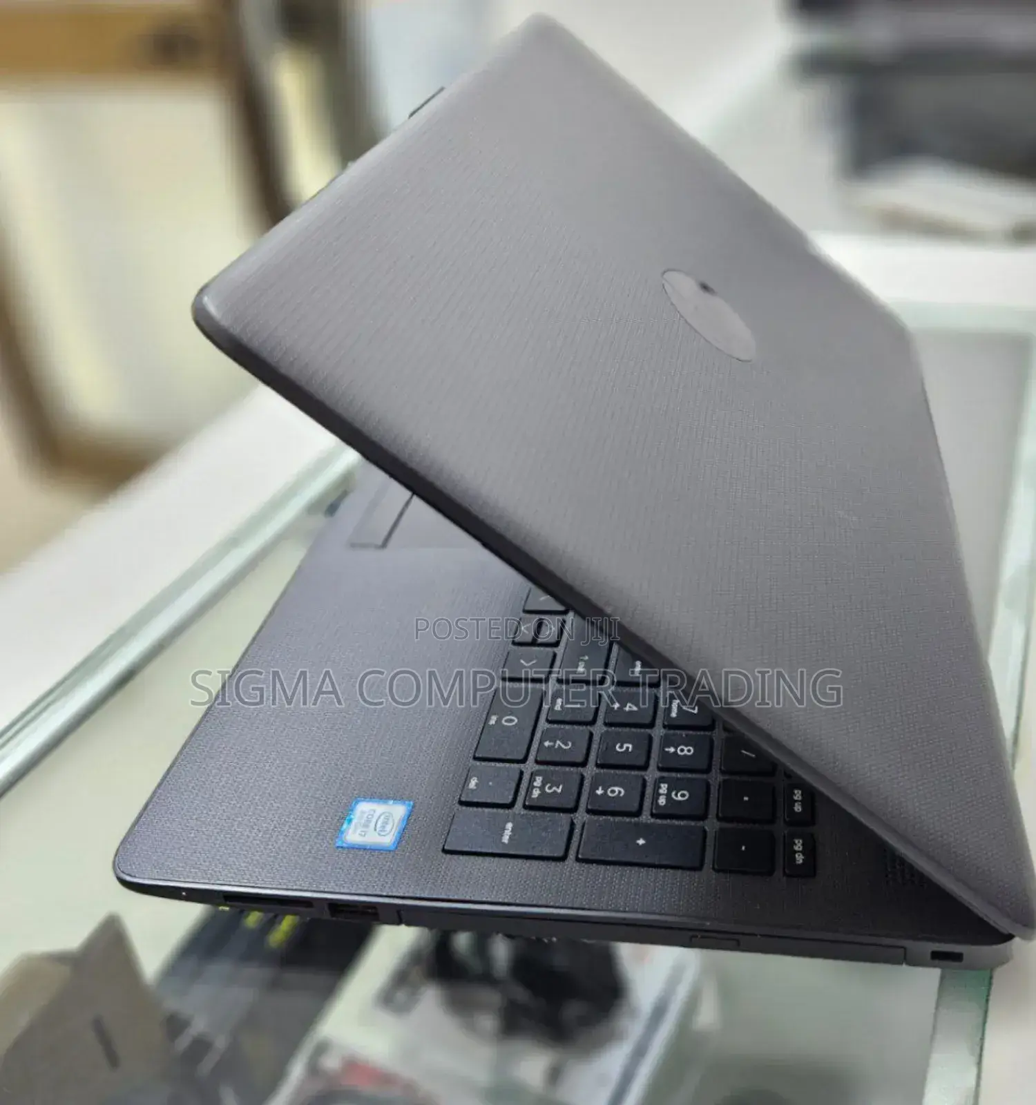 New Laptop HP Stream Notebook 8GB Intel Core I7 HDD 1T