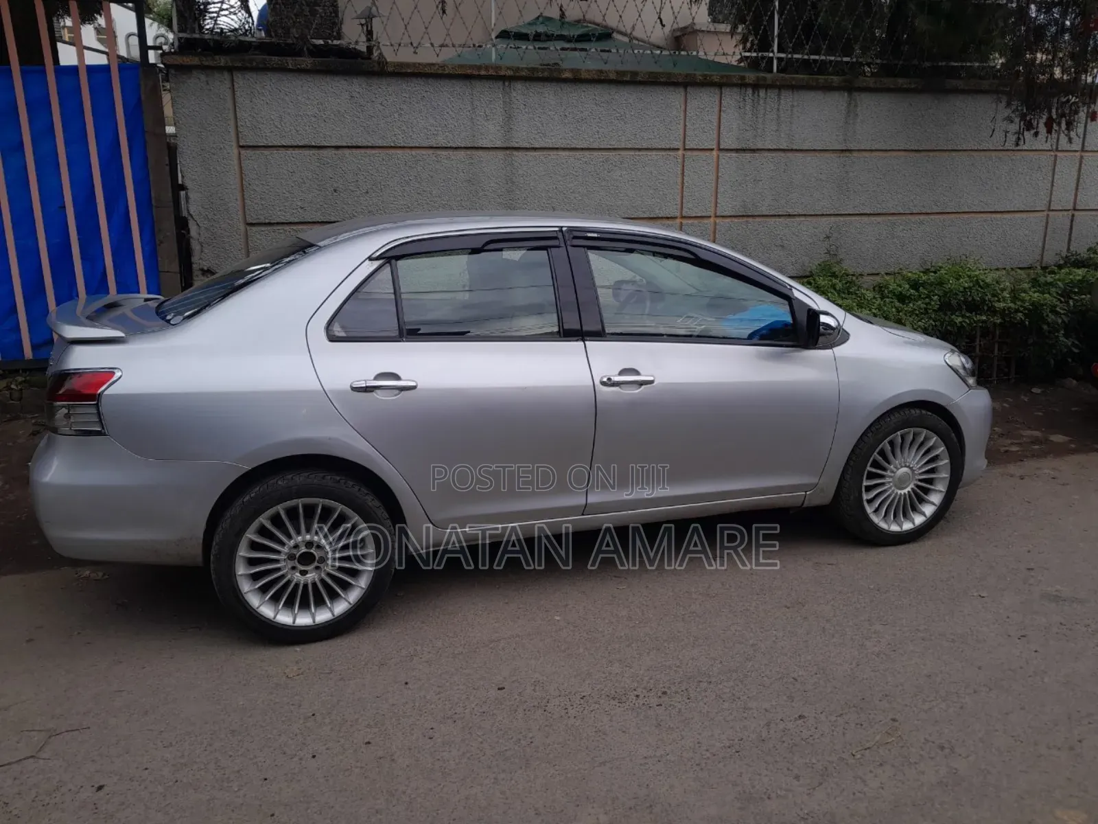 Toyota Yaris 2009 Silver