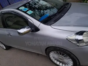 Toyota Yaris 2009 Silver