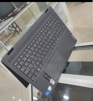 New Laptop Lenovo Flex 5 8GB Intel Core I5 SSD 512GB