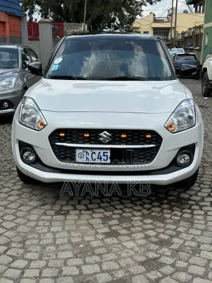 New Suzuki Swift 2022 White