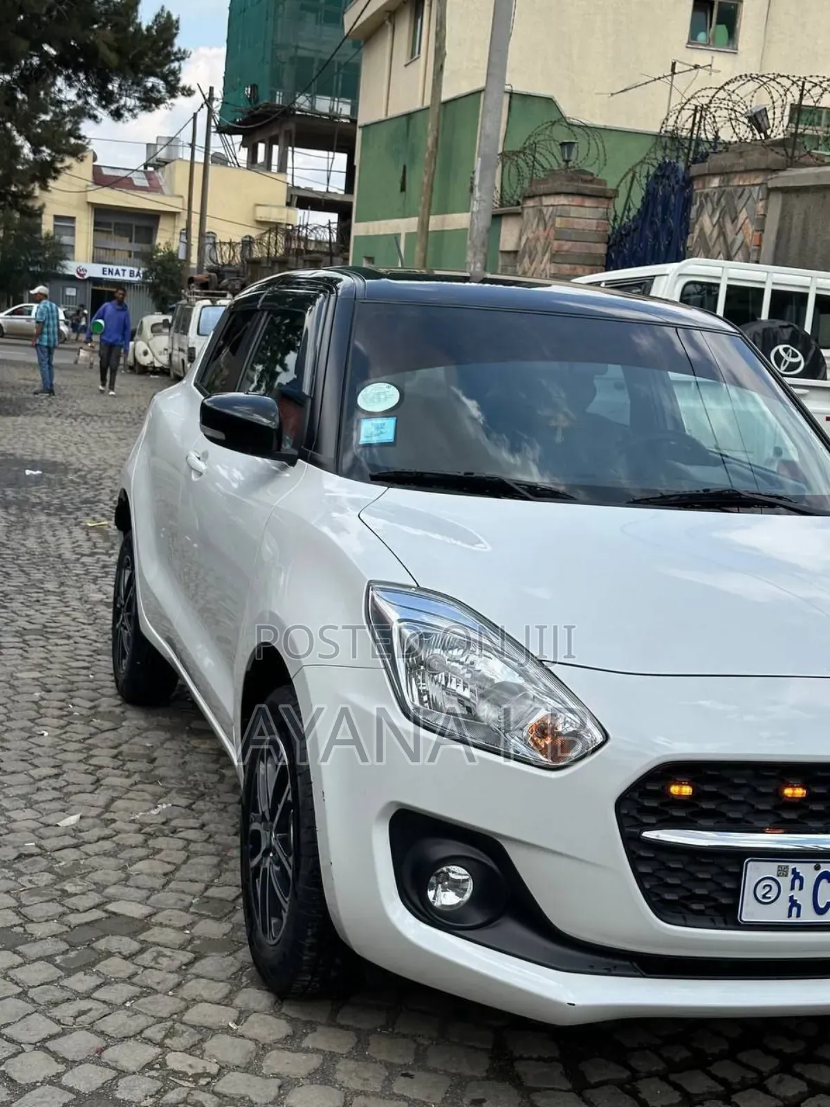 New Suzuki Swift 2022 White