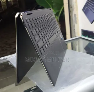 New Laptop HP Spectre X360 16GB Intel Core I7 SSD 1T