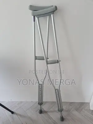 Photo - Auxiliary Crutches /ክራንች/Djustment Design/9-Speed Adjustment