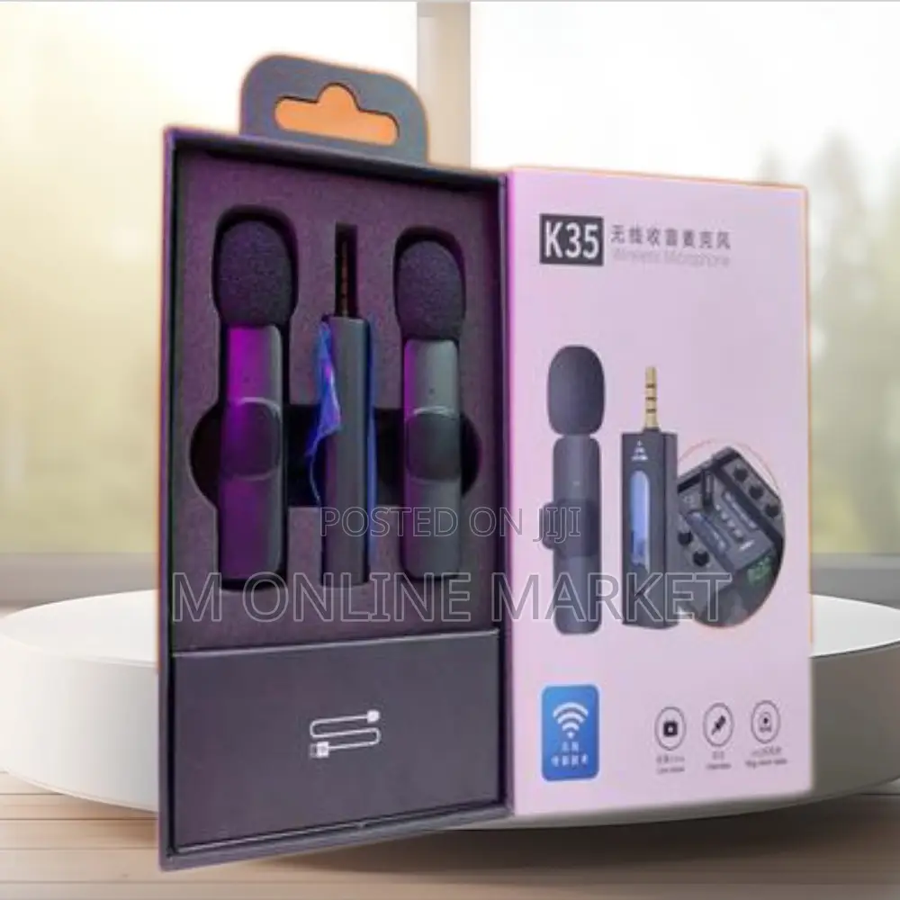  Dual Mic: Effortless Audio for Professionals