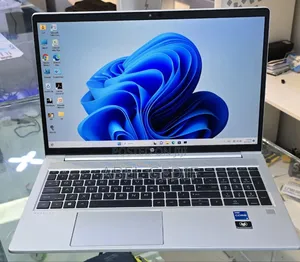 Photo - New Laptop HP ProBook 440 G8 16GB Intel Core I5 SSD 512GB