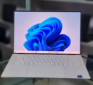 New Laptop HP Spectre 8GB Intel Core I5 SSD 512GB