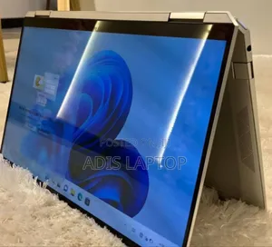 New Laptop HP Spectre 8GB Intel Core I5 SSD 512GB