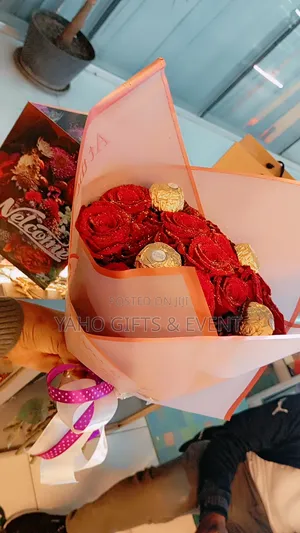 Yaho Flower  Gift Package