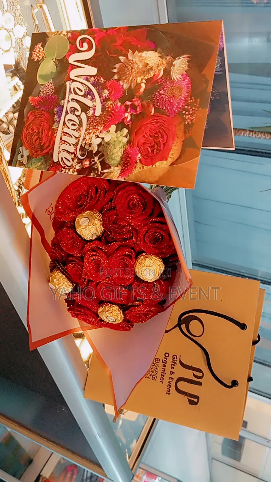 Yaho Flower  Gift Package