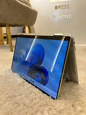 New Laptop HP Spectre 8GB Intel Core I5 SSD 512GB