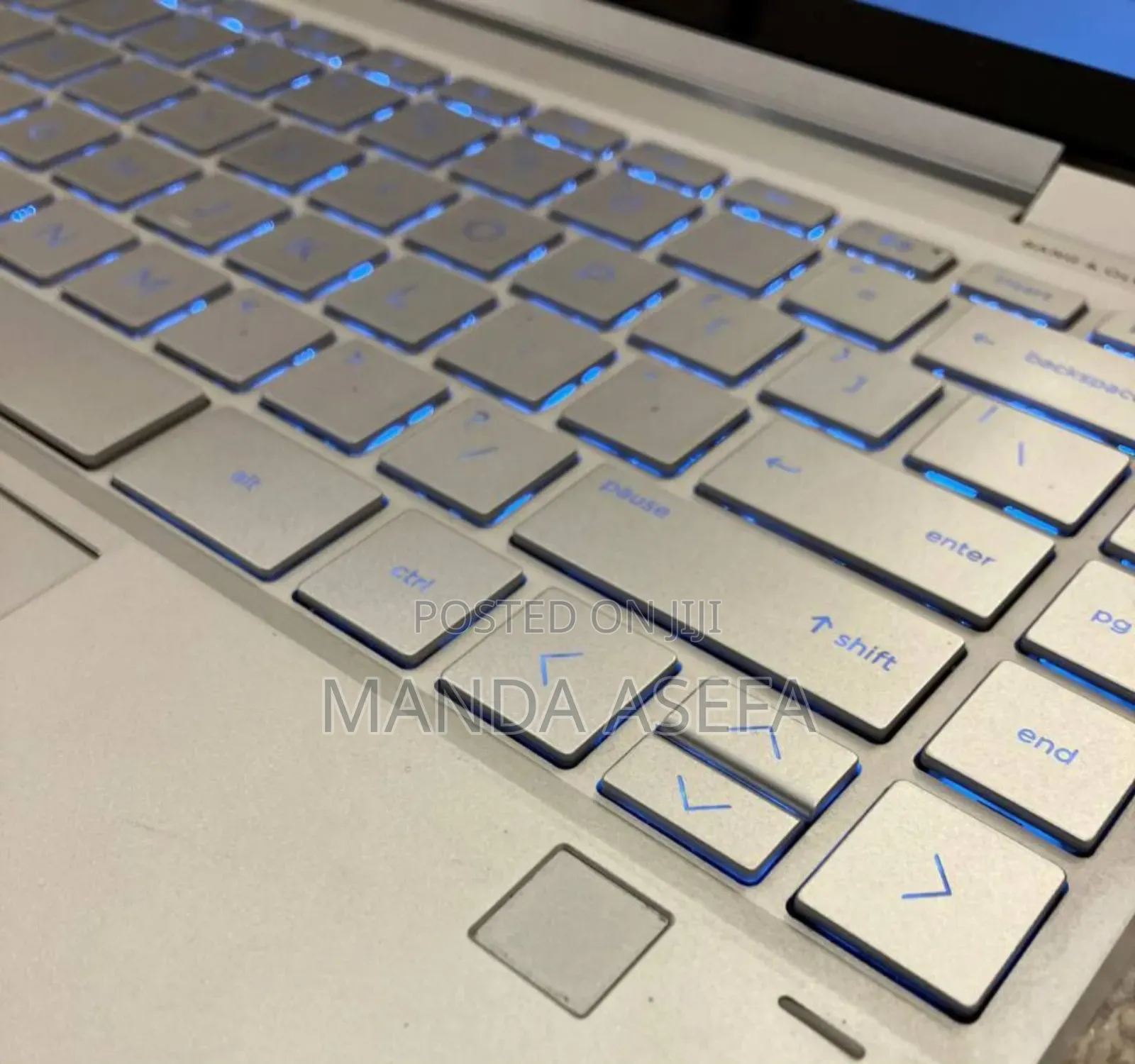 New Laptop HP Spectre 8GB Intel Core I5 SSD 512GB