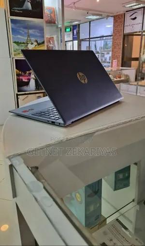 New Laptop HP Pavilion 15 8GB AMD Ryzen 5 SSD 512GB