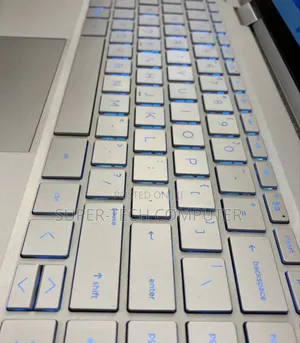 New Laptop HP Spectre X360 8GB Intel Core I5 SSD 512GB