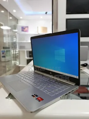 New Laptop HP Stream Notebook 8GB AMD Ryzen 3 SSD 256GB