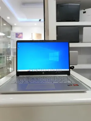 New Laptop HP Stream Notebook 8GB AMD Ryzen 3 SSD 256GB