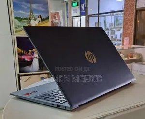 New Laptop HP Pavilion 15 8GB AMD Ryzen 5 SSD 512GB