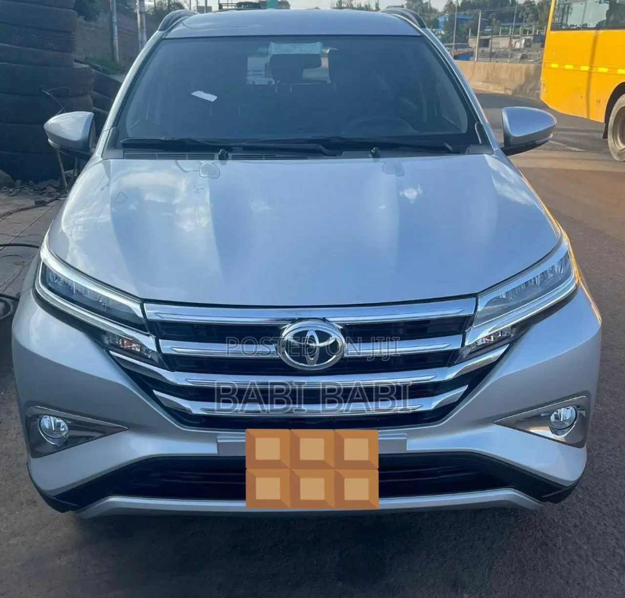 Toyota Rush 2022 Silver