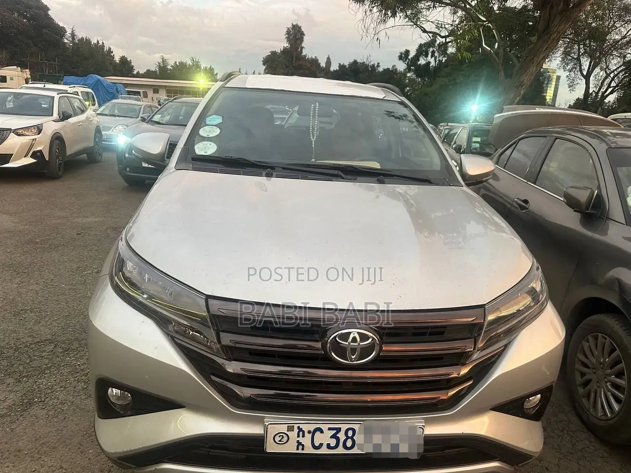 Toyota Rush 2022 Silver