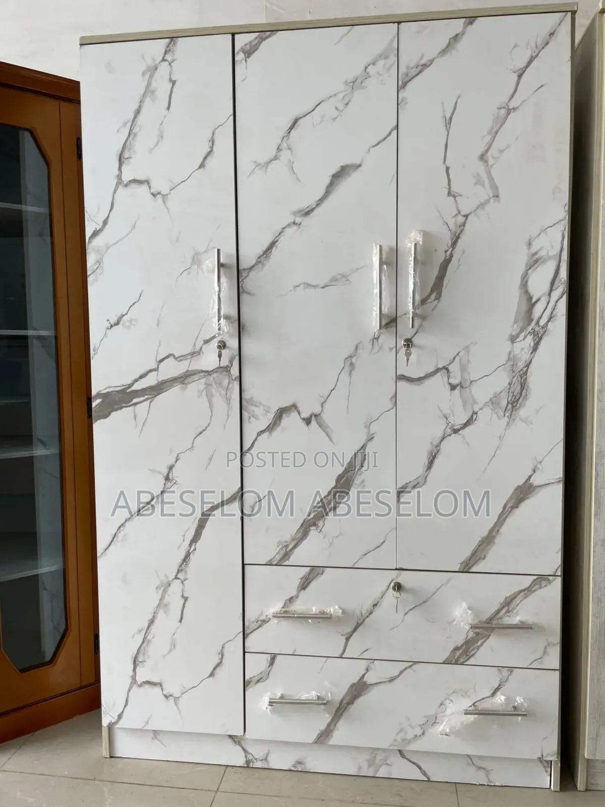 1,20 Cm ላምኔት ቁምሳጥን