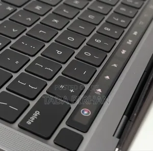 New Laptop Apple MacBook Pro M1 8GB Apple M1 Pro SSD 512GB