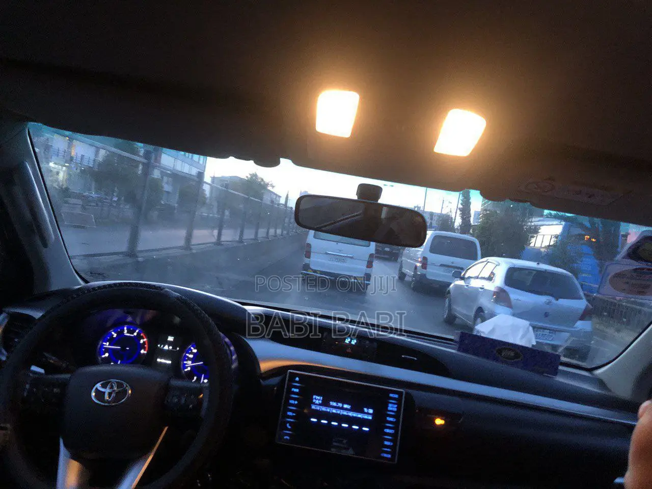 Toyota Hilux 2016 Gray